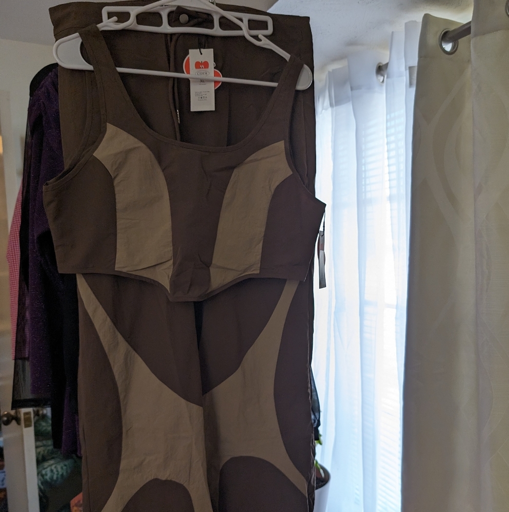 Cider Brand Workout Outfit